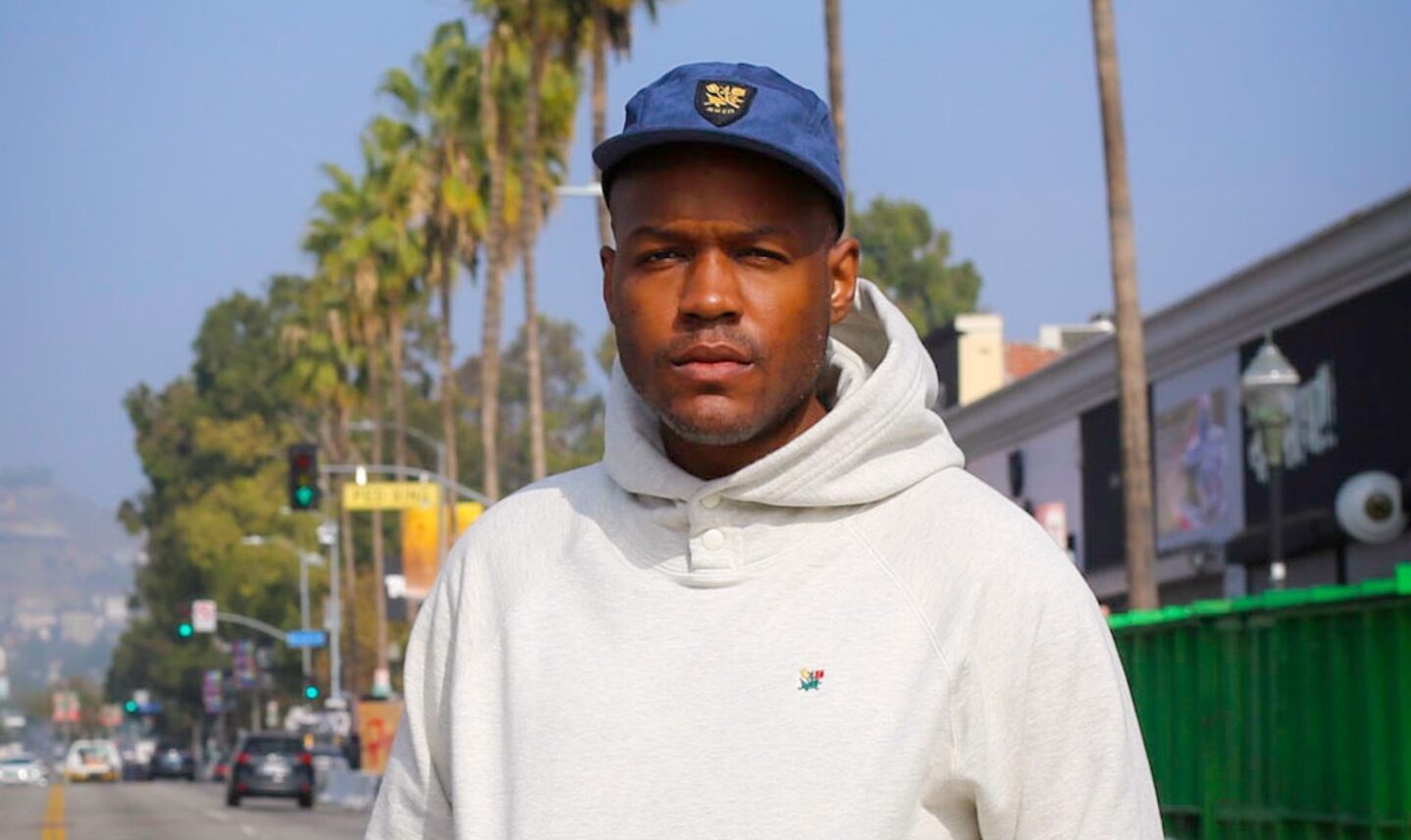 Credit Score-Based Dating App Shuts Down After An Extended Run